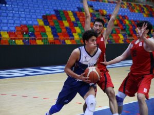 Gençler hasreti dindiremedi