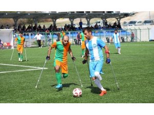 Büyükşehir Ampute sezona yenilgiyle başladı