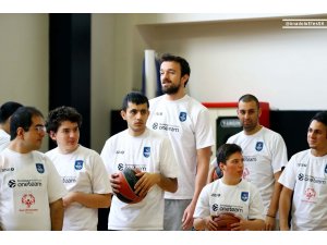 Anadolu Efes, Özel Olimpiyatlar Türkiye ile iş birliği yapıyor