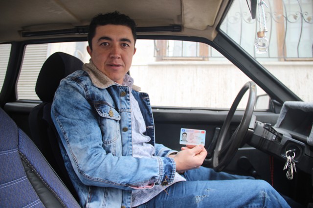 Çocuklukta hayalini kurdu, 31 sınıf ehliyet aldı