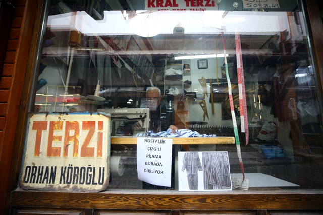 Çizgili pijamanın kralı