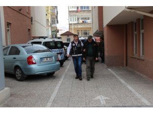 Define avcısı 10 kişi gözaltına alındı