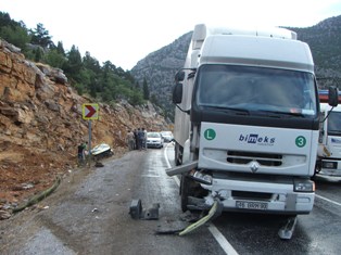 Konya'da trafik kazası: 5 yaralı