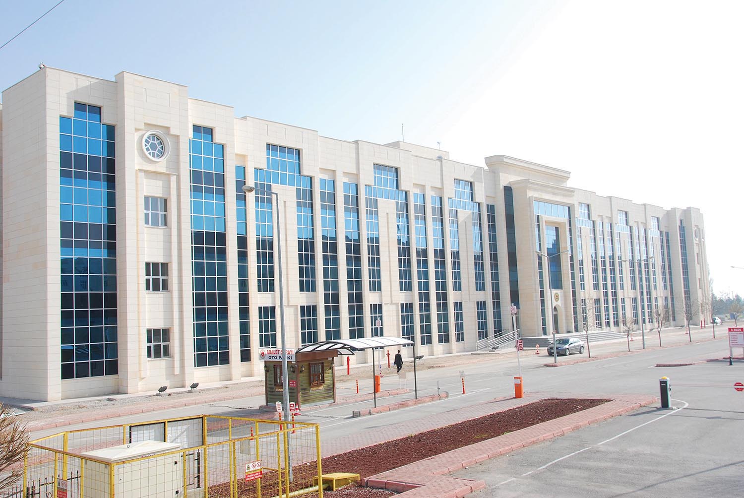 İstinaf mahkemelerinde karar sayısı 900 bini geçti