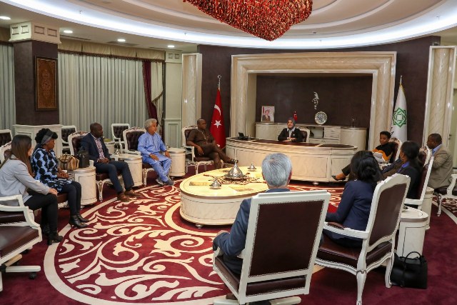 Afrika heyetinden Başkan Toru’ya ziyaret