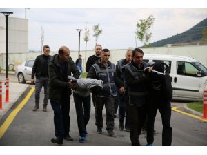 Manisa'da hırsızlık şebekesine operasyon