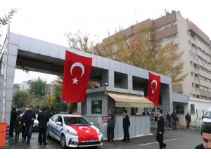 Batman'da şehit polis için tören