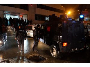Batman’de 1 polisin şehit olduğu operasyon devam ediyor
