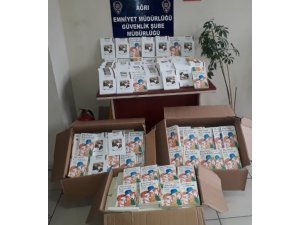 Ağrı’da 997 korsan kitap ele geçirildi