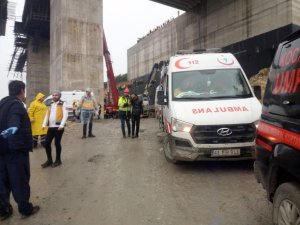 Viyadüğün çökme anlarını inşaata malzeme getiren kamyonet şoförü anlattı