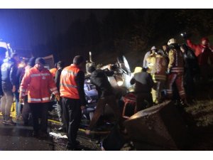 Kontrolden çıkan otomobilin çarptığı araç önce takla attı sonra EDS direğine çarptı