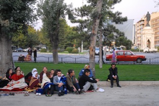 Sarsıntılar panik yapıyor