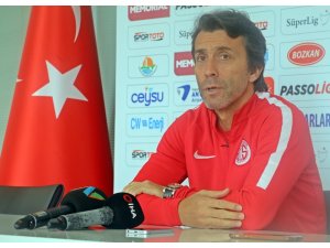 Bülent Korkmaz: “İlk yarı için düşündüğümüz en az puanın üzerindeyiz”