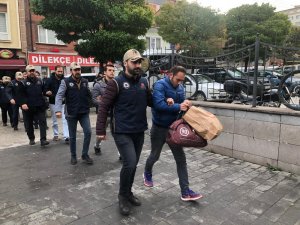 FETÖ şüphelisi 6 asker adliyede