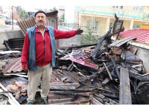 Kokuyu fark etti ama evinin kül olmasına engel olamadı