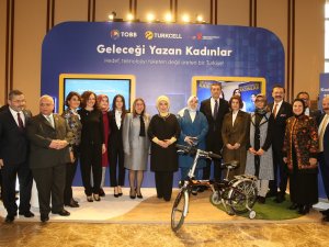 Konyalı ‘Geleceği Yazan Kadınlar’ sahnede