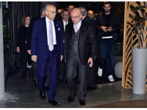 Beşiktaş ve Fenerbahçe divan başkanları yemekte buluştu