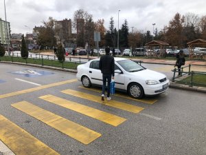 Araç sürücüleri dikkat