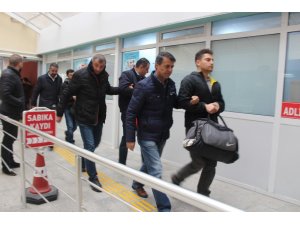 Kocaeli’de FETÖ şüphelisi teğmen ve astsubay tutuklandı