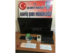 Van’da hırsızlık şüphelileri yakalandı