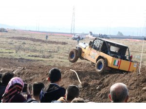 Kahramanmaraş’ta offroad yarışları nefes kesti