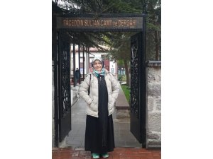 Üzerine yıkılan demir kapı, genç kızın sonu oldu