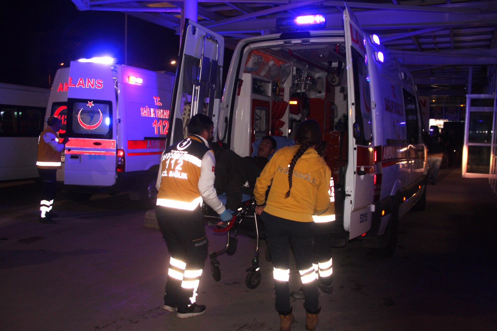 Konya'da Bıçaklı Kavga: 3 Yaralı