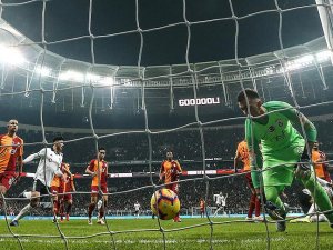 Galatasaray'da kötü gidiş sürüyor