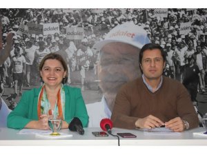 CHP’li Milletvekili Böke’den İzmir adaylığı için açık kapı