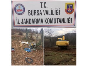 Jandarmadan kaçak kazı operasyonu: 11 gözaltı