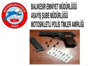 Polisten nefes kesen kovalamaca