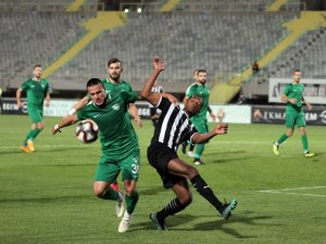 Altay kupada moral arıyor