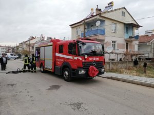 Karaman’da kömürlük yangını korkuttu