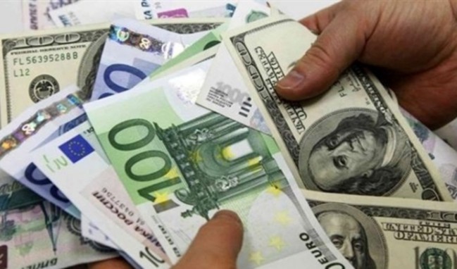 Dolara bir tokat da Euro Bölgesi'nden geliyor!