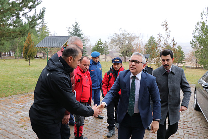 Çalışmalar hava şartları el verdiği müddetçe devam edecek