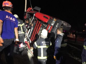 Kütahya’da kamyon şarampole devrildi: 1 ölü