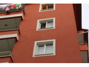 16 yaşındaki Nursena’nın hayatını minibüs kurtardı