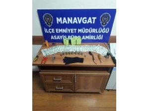 Otobüslerden hırsızlık olaylarına karışan 3 kişi yakalandı