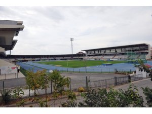 Söğütlü’deki Atletizm Stadı her gün cıvıl cıvıl