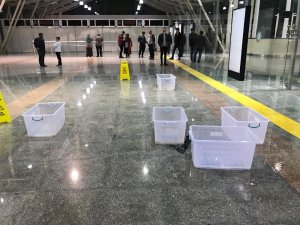 Hatay Havalimanı sulara teslim oldu