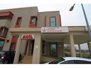 Yunanistan’dan kaçan bir göçmen daha donarak hayatını kaybetti.