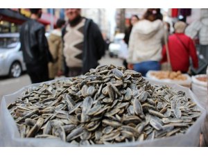 Siyah Çin çekirdeği piyasayı istila etti