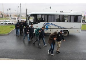 Karaman’daki FETÖ operasyonu şüphelisi 9 asker adliyeye sevk edildi