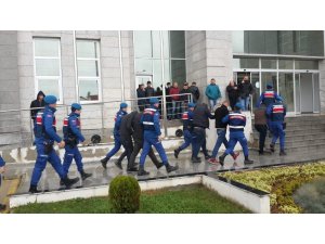Gebze’de büyükbaş hayvanları çalan 12 şüpheli adliyeye sevk edildi