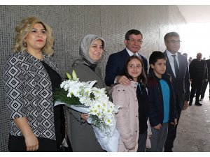 Eski Başbakan Ahmet Davutoğlu, Karabük’te