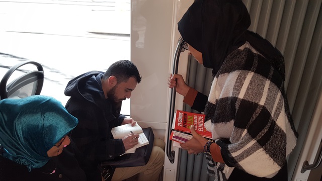 İmam hatip öğrencilerden örnek etkinlik
