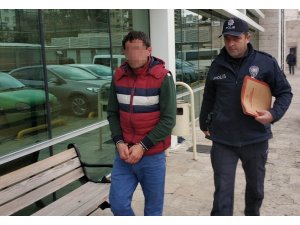 Boşandığı karısının evine giderek tehdit eden şüpheli gözaltına alındı