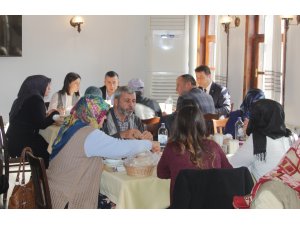 Beypazarı'nda şehit ailelerine yemek