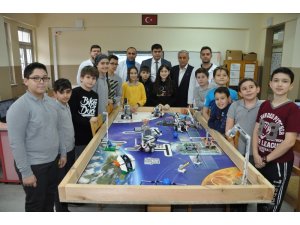 Geleceğe ’Kodlama Merkezi’nde hazırlanıyorlar