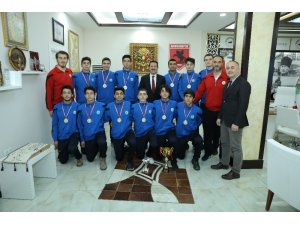 Başkan Tok: “Sporun ve sporcunun yanındayız”